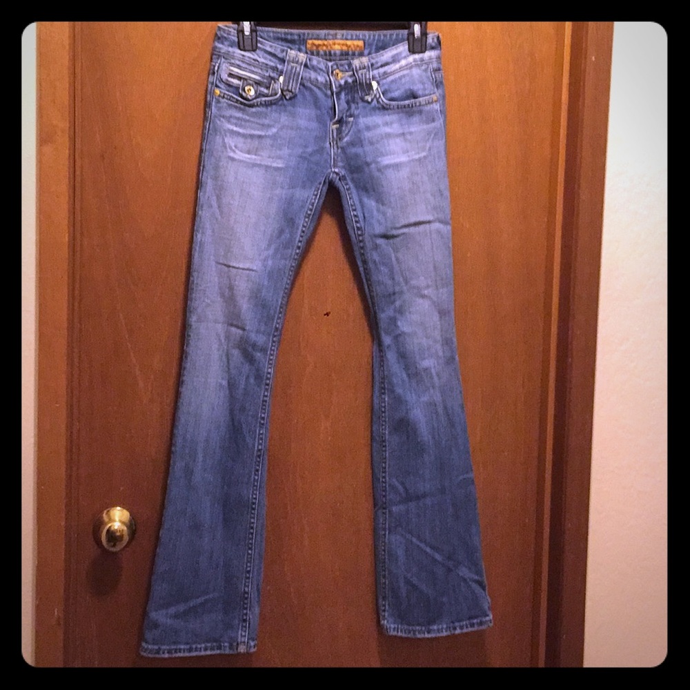 Like New Vintage Women’s Vigoss Gold Jeans Size 26